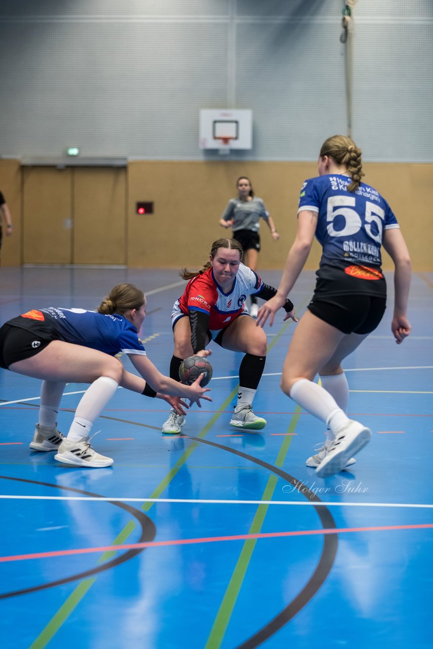 Bild 128 - wAJ HC Quickborn - HSG Kiel/Kronshagen : Ergebnis: 20:17